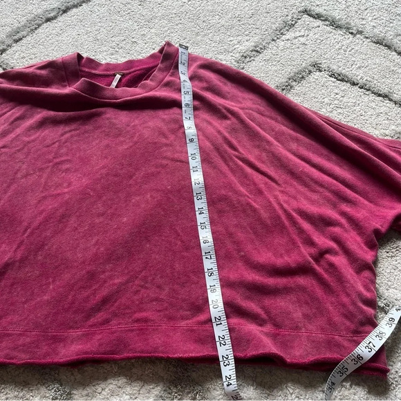 Free People Glorious Sleeves red pullover bell sleeves sweatshirt sweater medium - Picture 9 of 10